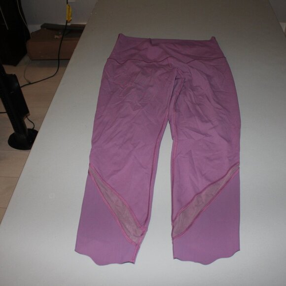 Purple Lululemon Wunder Under Scallop Leggings Size 10 - Picture 1 of 5